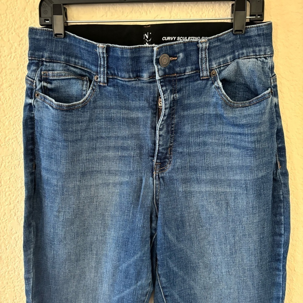 14 Tall NY&Co Curvy Sculpting Skinny Jeans - Picture 5 of 10